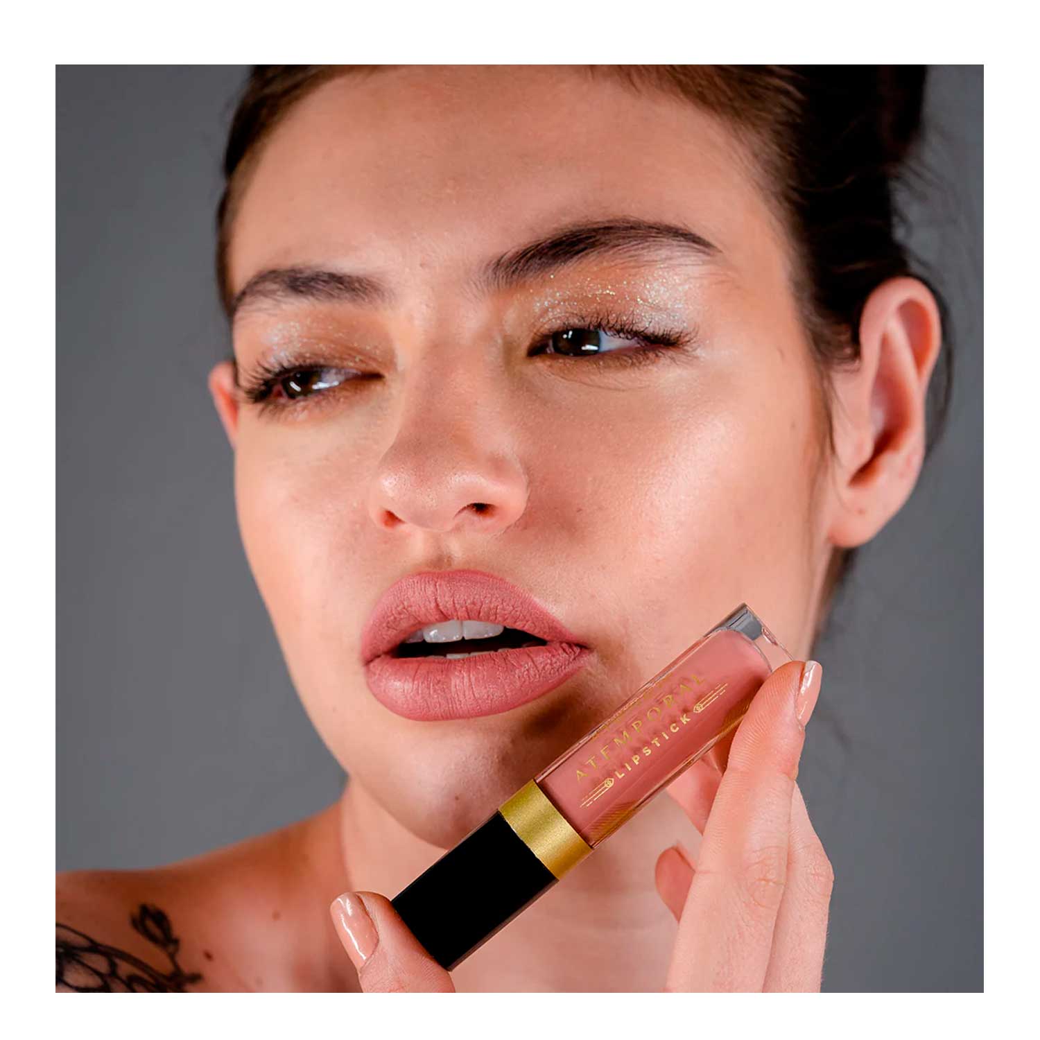Labial Líquido Matte Atemporal Atenea Tono Dust